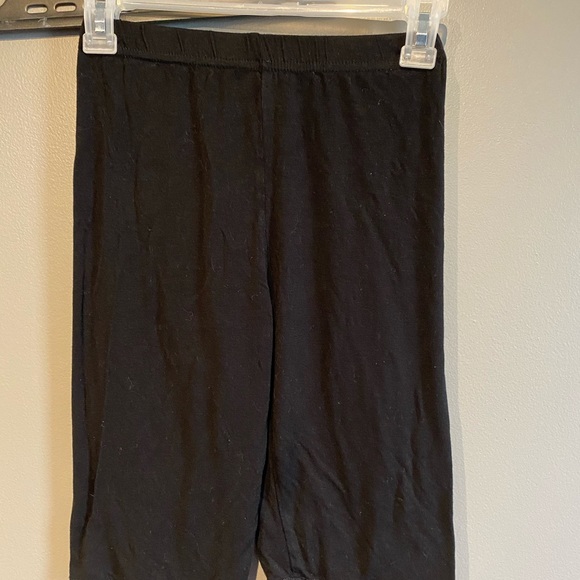 Like new Women black/grey biker shorts for sale - Picture 2 of 2